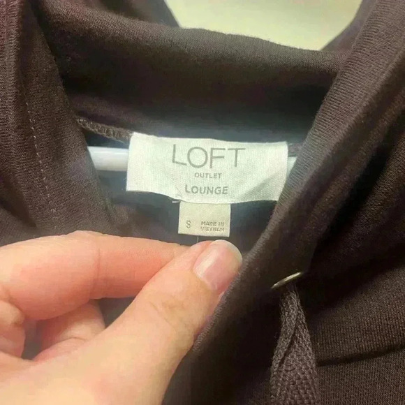 NWT Loft size small cowl neck lounge tunic - Picture 3 of 6